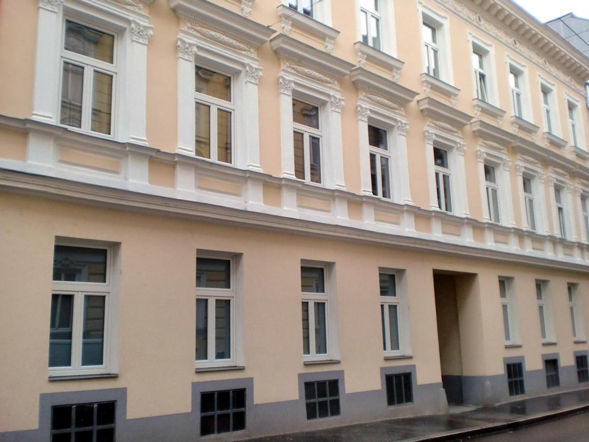 Apartments In Vienna Near Schonbrunn & Westbahnhof - Keyless Check-In Kültér fotó