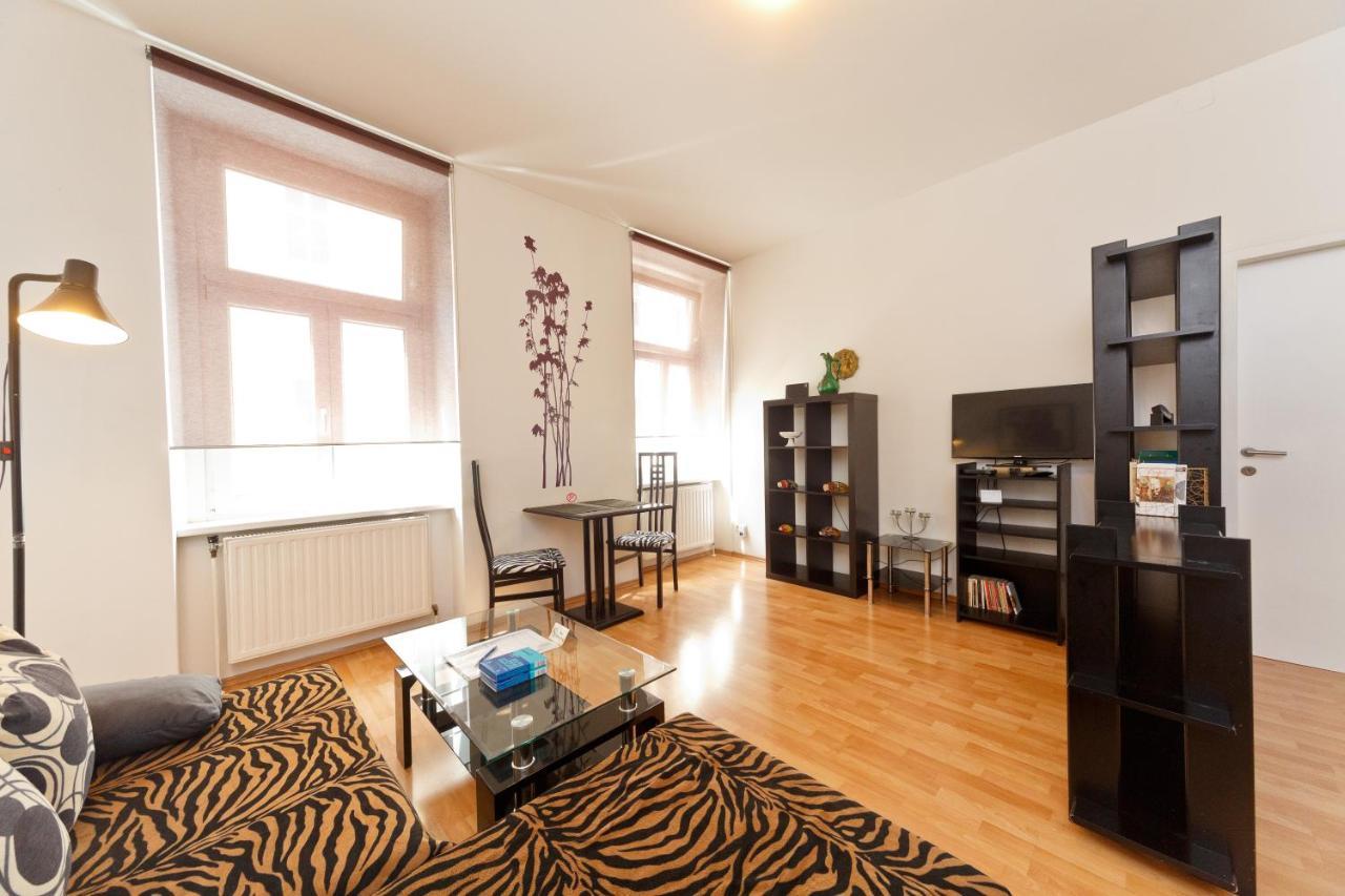 Apartments In Vienna Near Schonbrunn & Westbahnhof - Keyless Check-In Kültér fotó