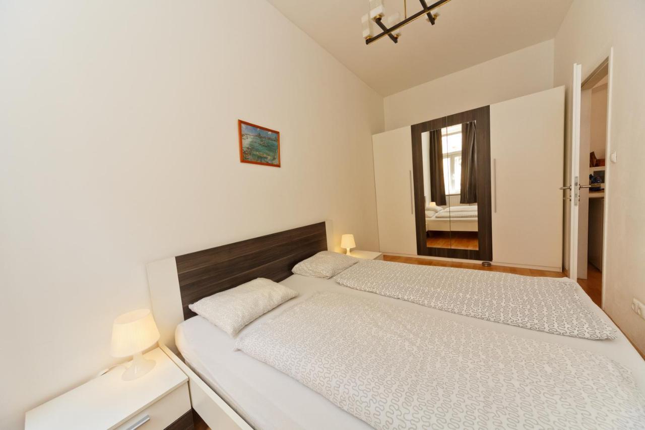 Apartments In Vienna Near Schonbrunn & Westbahnhof - Keyless Check-In Kültér fotó