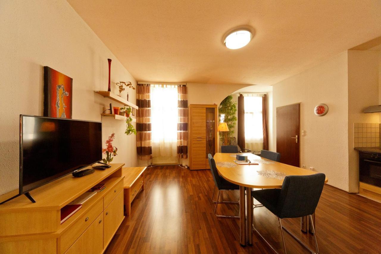 Apartments In Vienna Near Schonbrunn & Westbahnhof - Keyless Check-In Kültér fotó