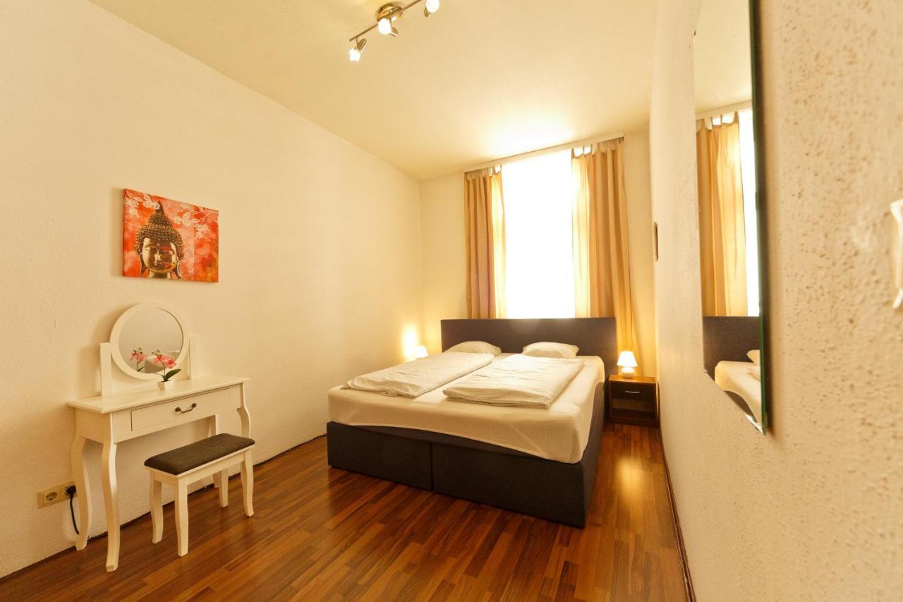 Apartments In Vienna Near Schonbrunn & Westbahnhof - Keyless Check-In Kültér fotó