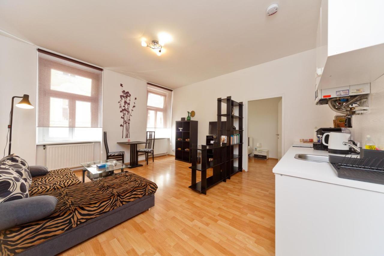 Apartments In Vienna Near Schonbrunn & Westbahnhof - Keyless Check-In Kültér fotó