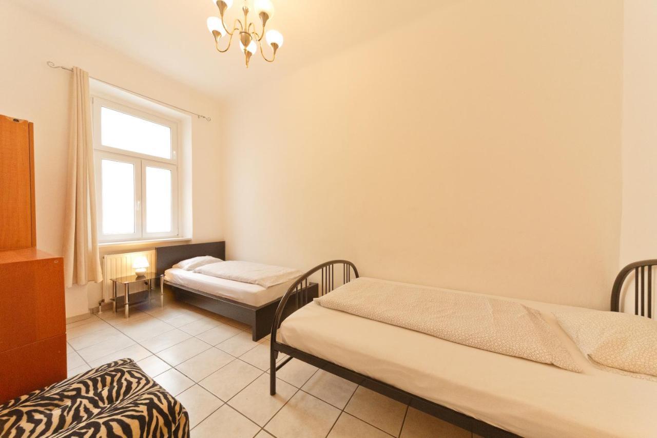 Apartments In Vienna Near Schonbrunn & Westbahnhof - Keyless Check-In Kültér fotó